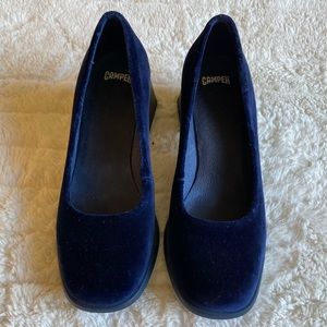 NWOT CAMPER blue velvet leather Mary Jane with heels shoes women size 37/ US 6.5